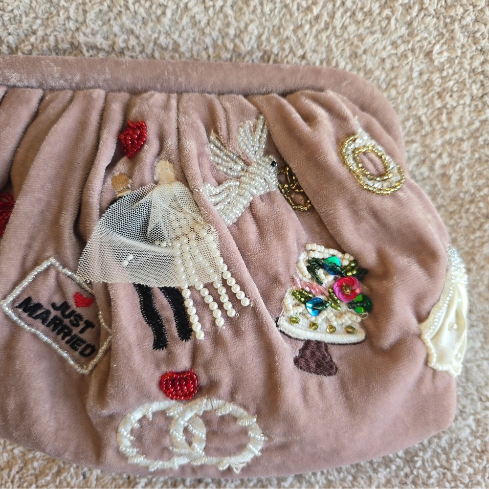 "Just Married" Mauve Velvet Beaded Sequin Rhinestone Clutch Purse Or Crossbody - Picture 3 of 16